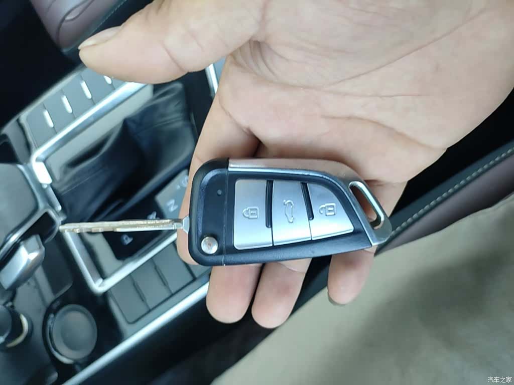 DongFeng T5, 2023 9