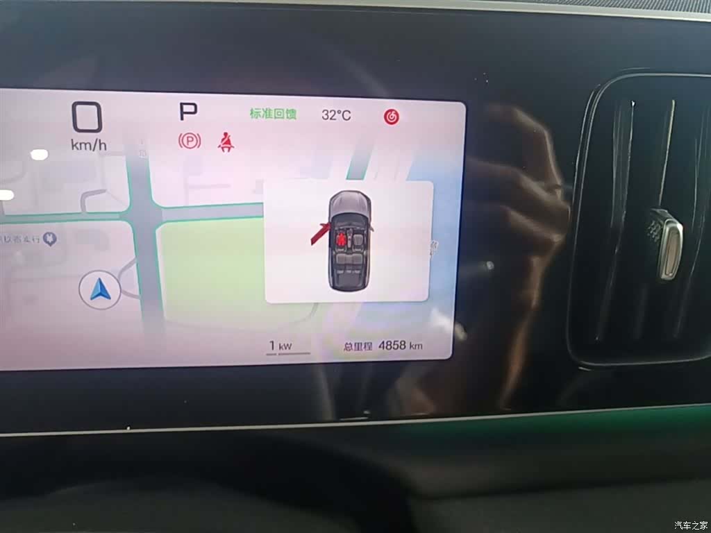 BYD HiAce, 2025 11