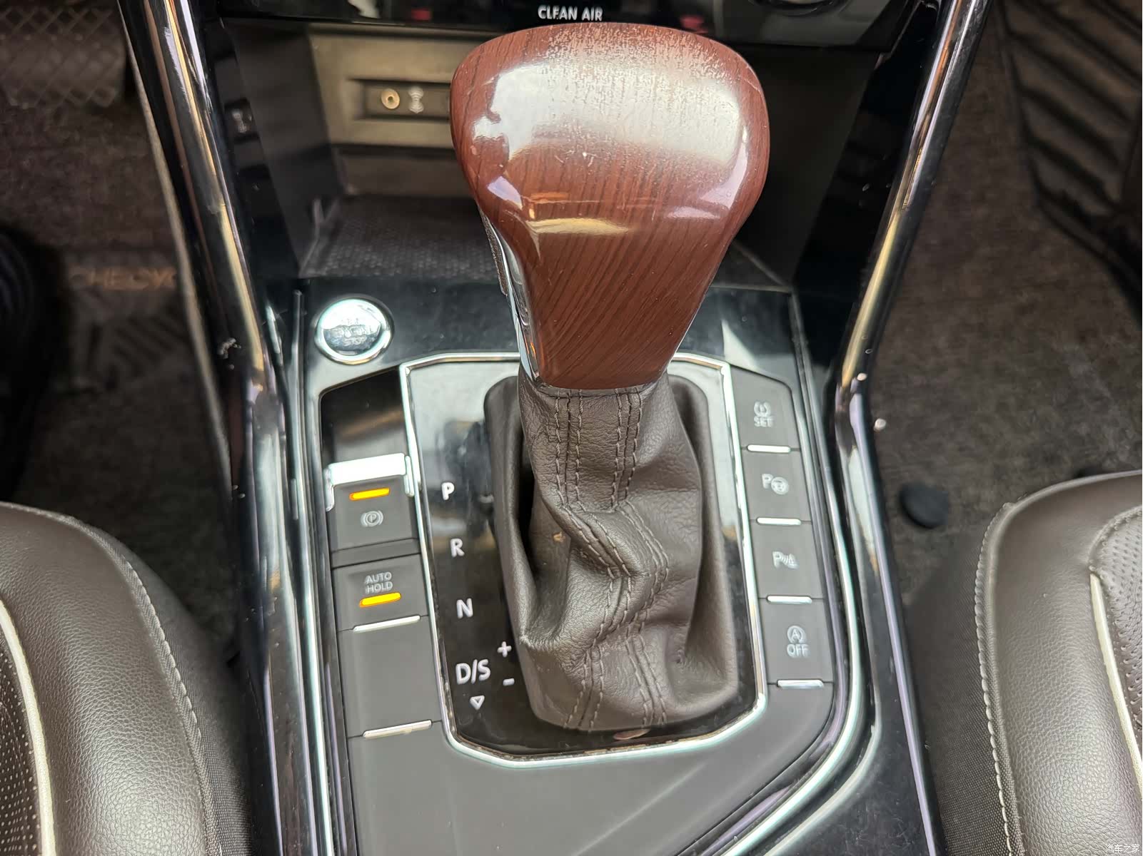 Volkswagen Tiguan L, 2018 13