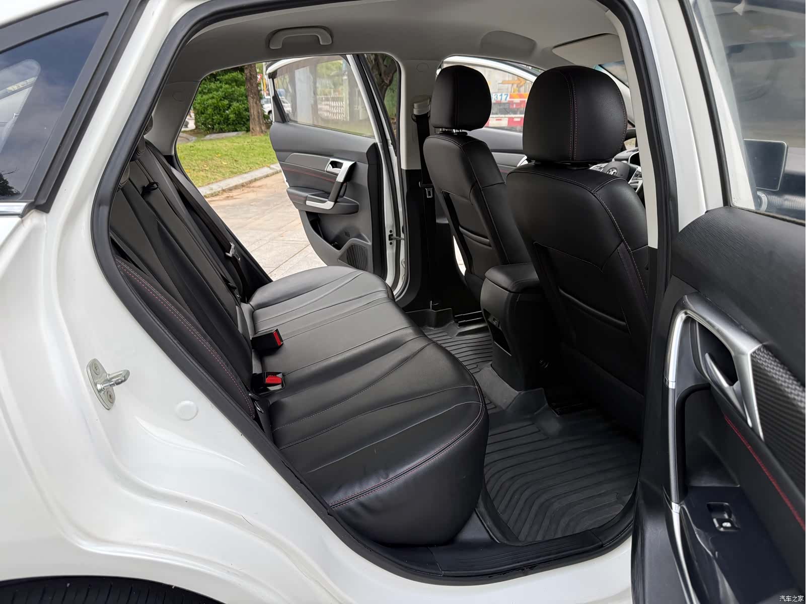 BAIC EU5, 2019 10