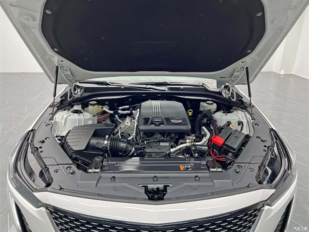 Cadillac CT5, 2021 12