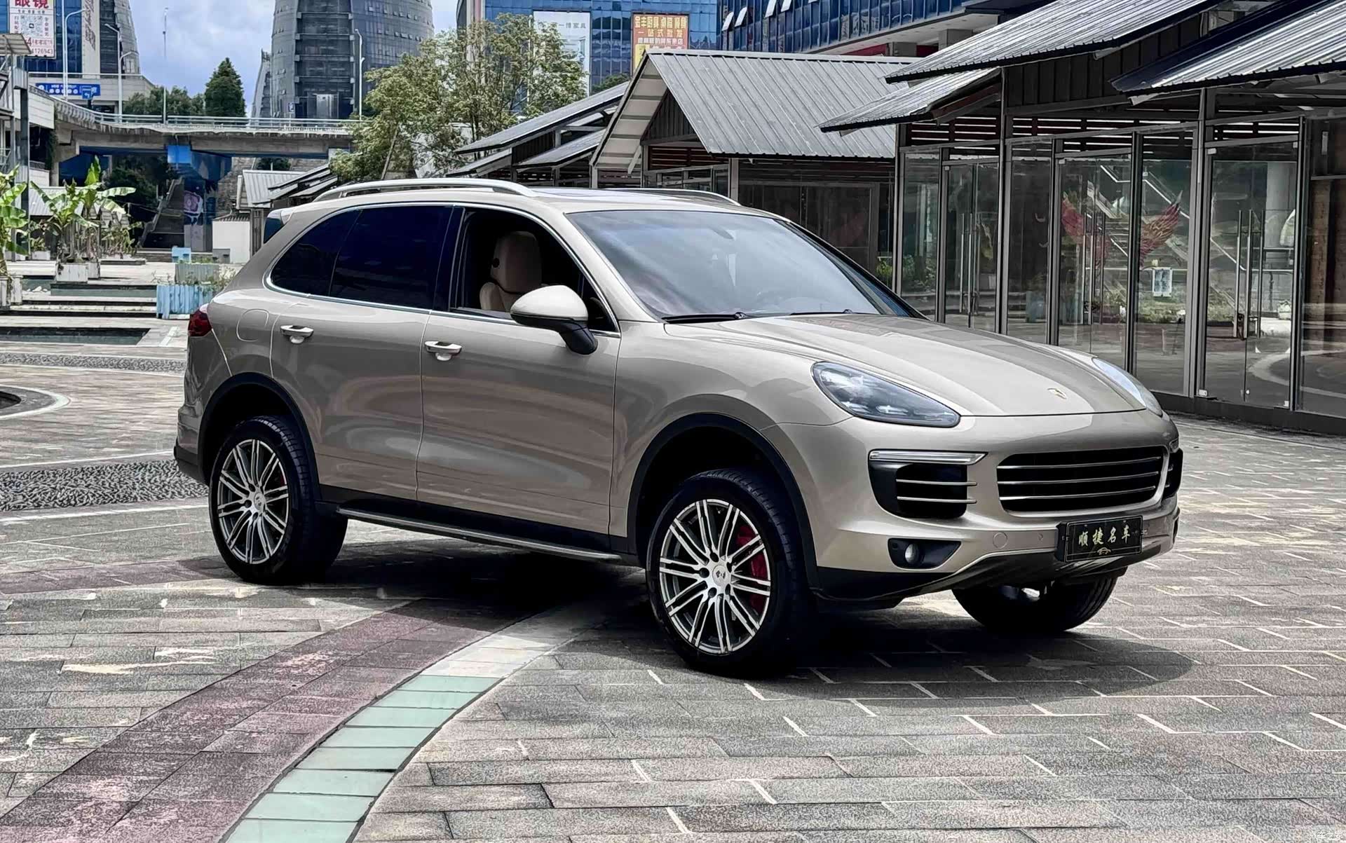 Porsche Cayenne, 2016 3