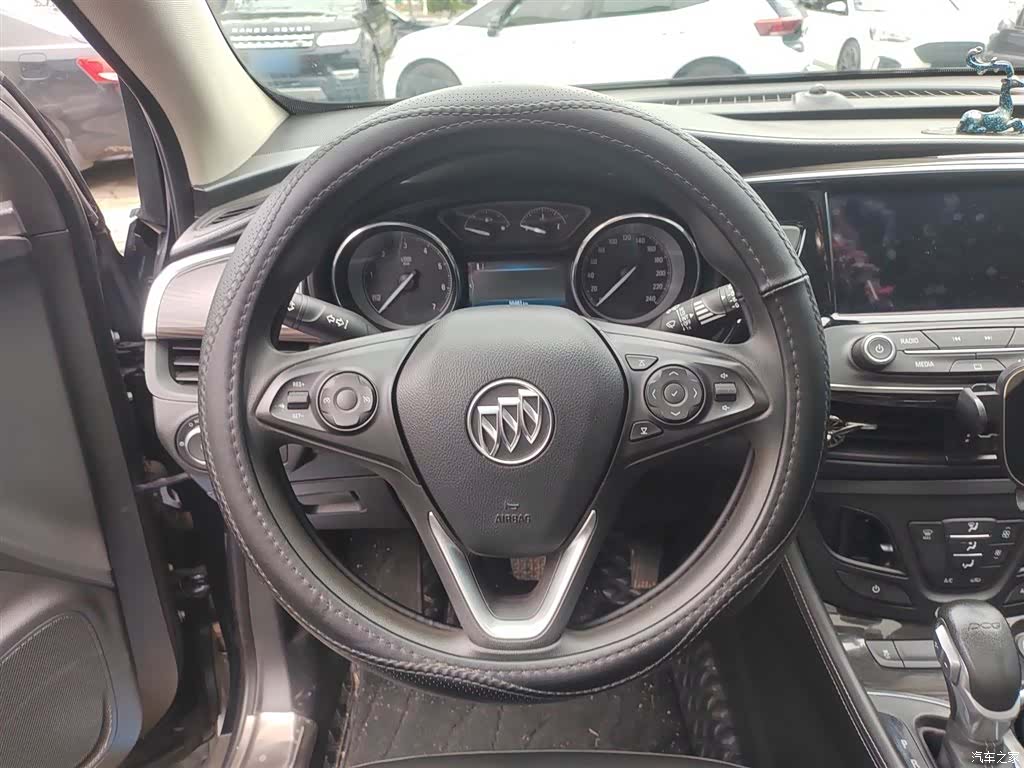 Buick Envision Plus, 2021 7