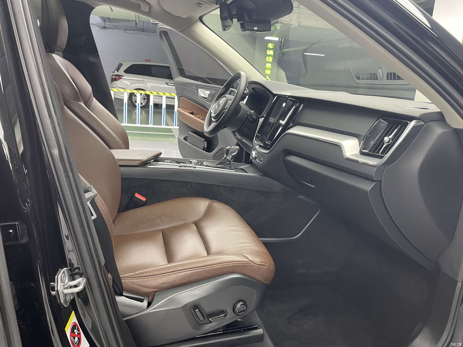 Volvo XC60, 2019 12