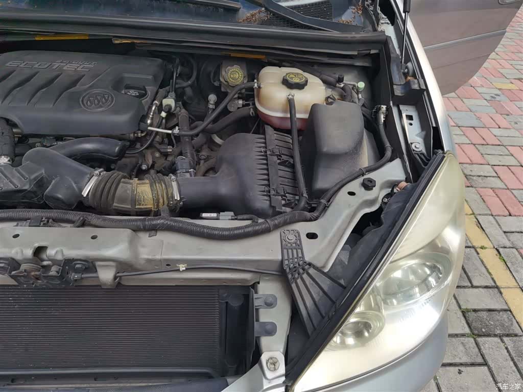 Buick GL8, 2016 22