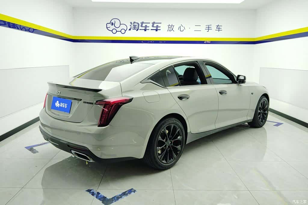 Cadillac CT5, 2023 3