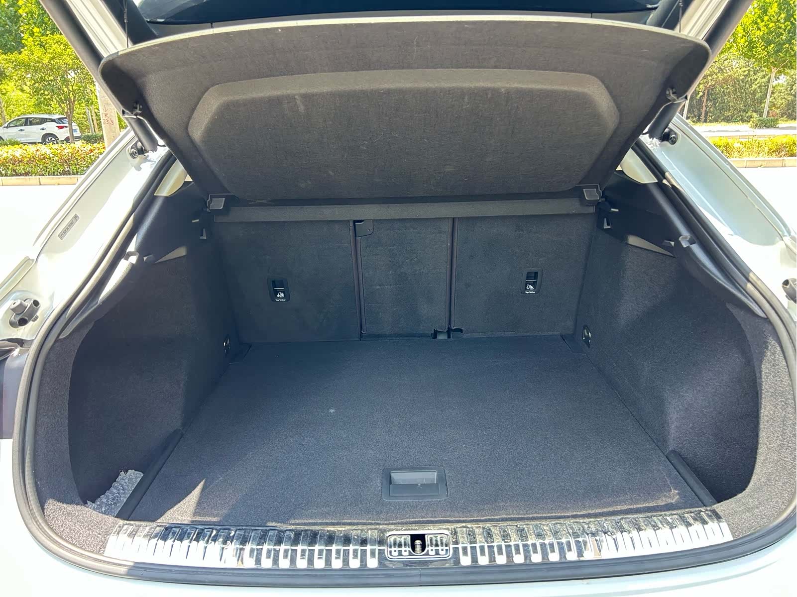 Audi Q3, 2021 10