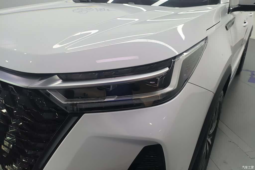 Chery Tiggo 8, 2025 все фото