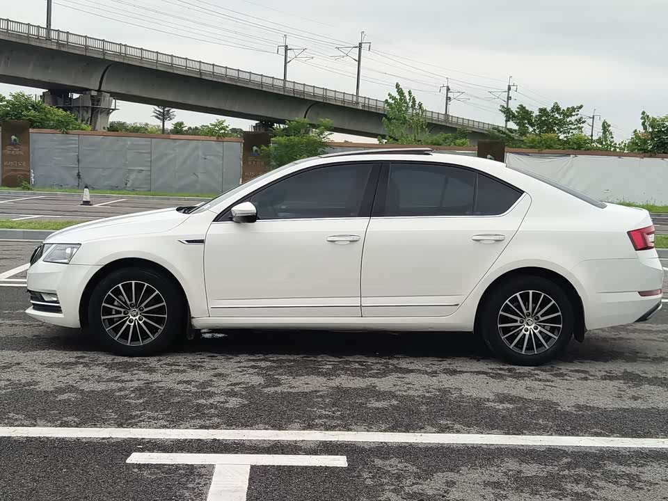 Skoda Octavia Skoda Octavia