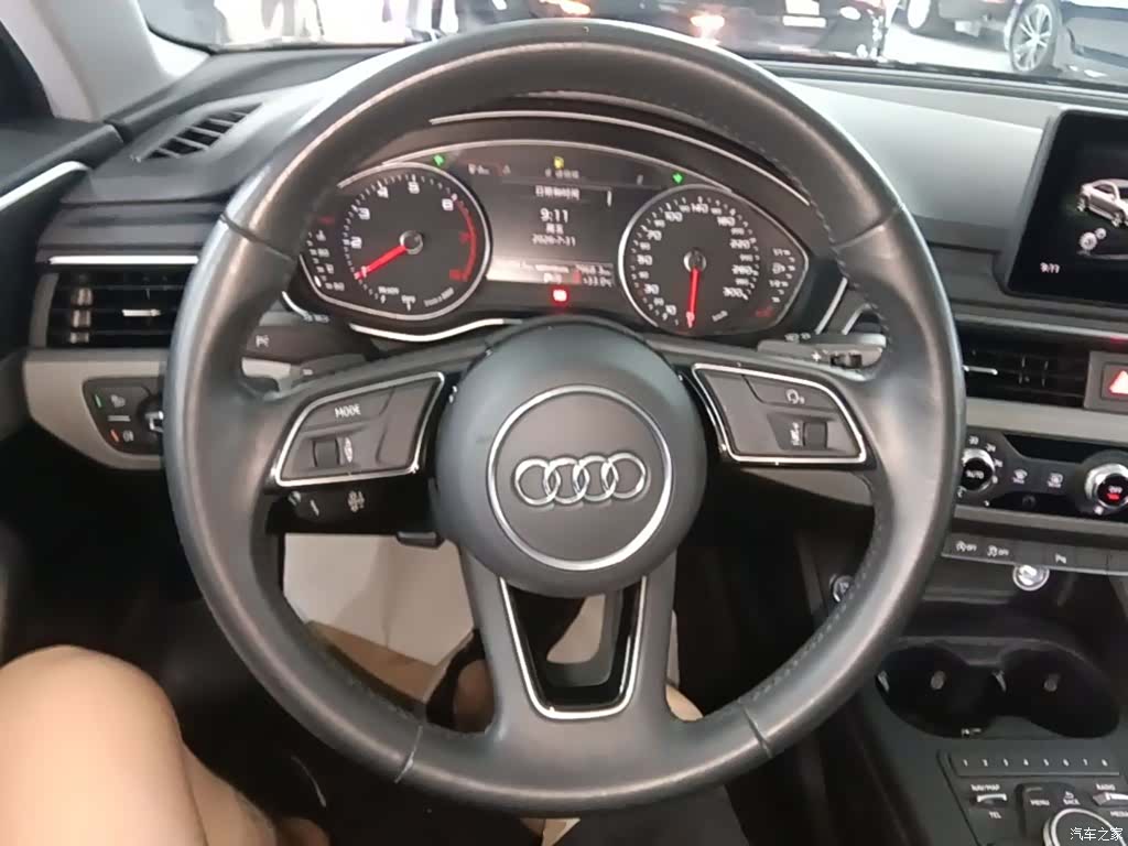 Audi A4L, 2019 11