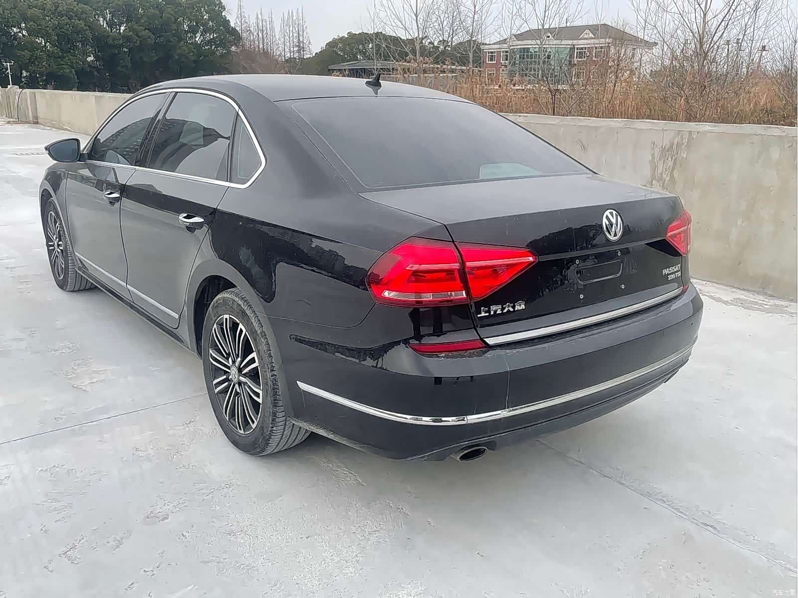 Volkswagen Passat, 2017 10