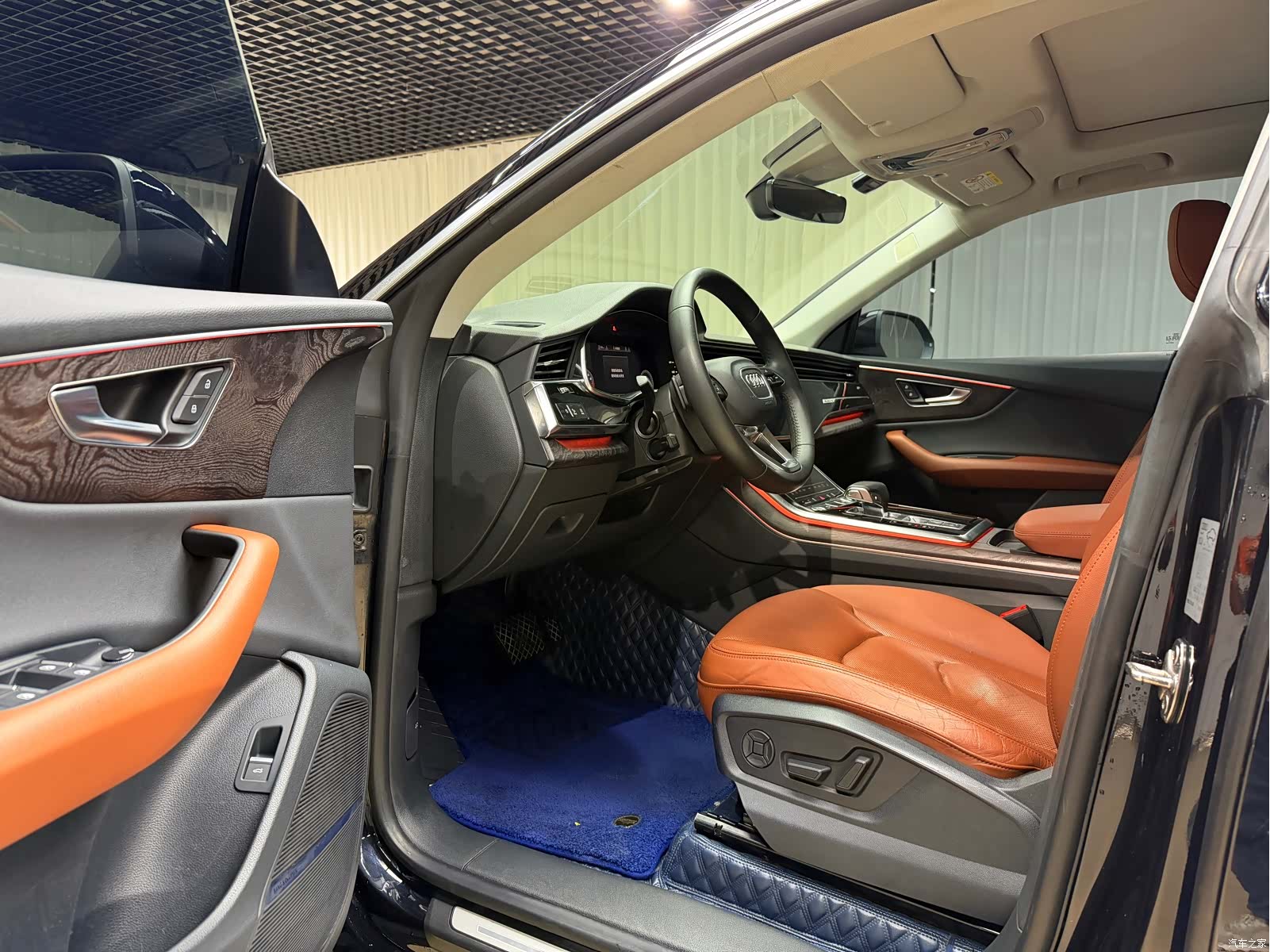 Audi Q8, 2020 7