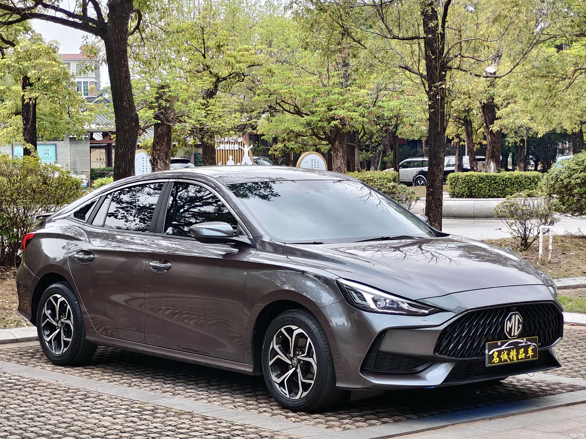 MG MG5, 2021 3