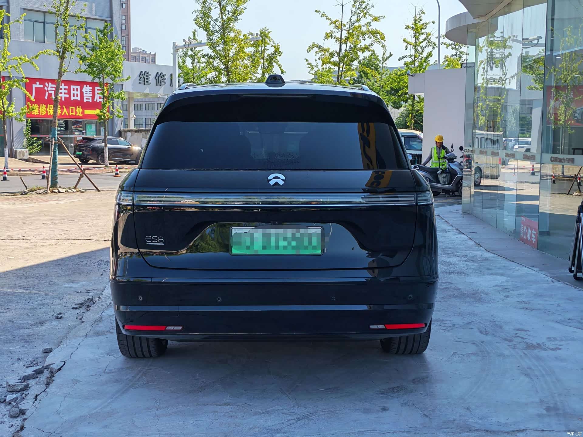 NIO ES8, 2026 13