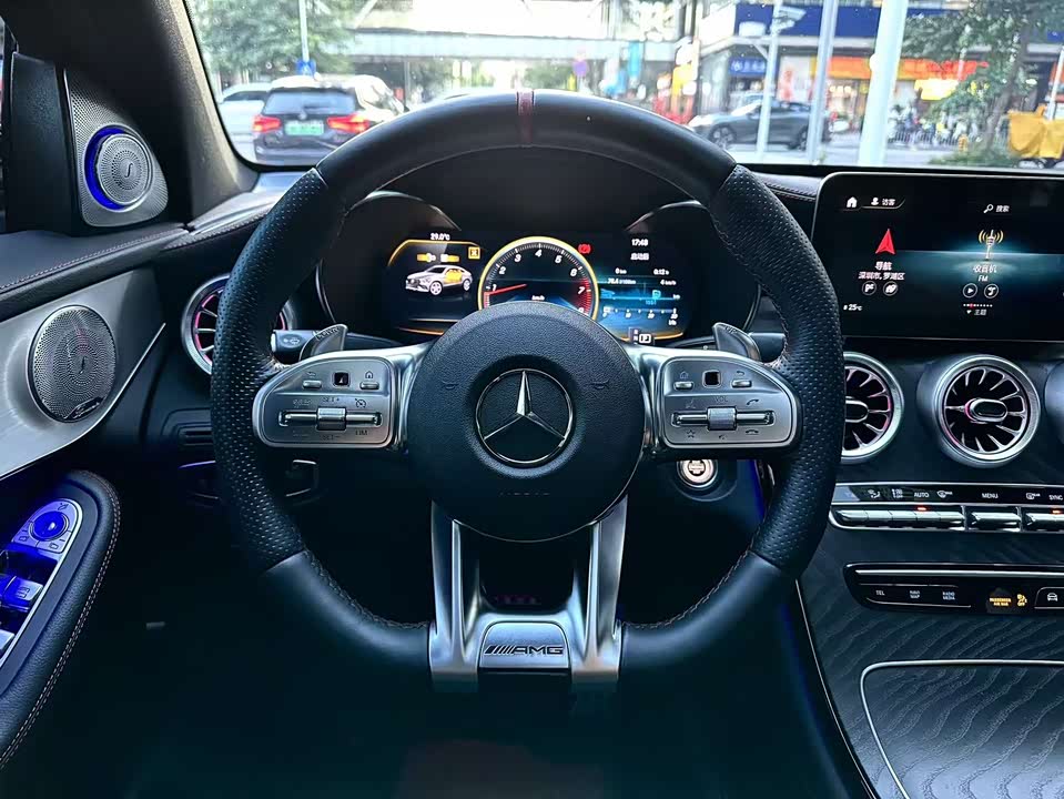Mercedes-Benz GLC AMG