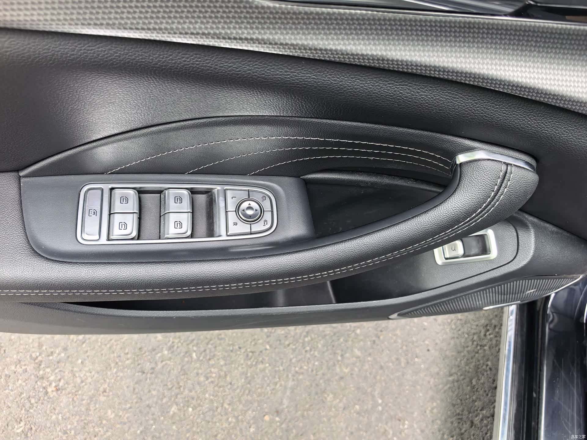 Hongqi H5, 2023 15