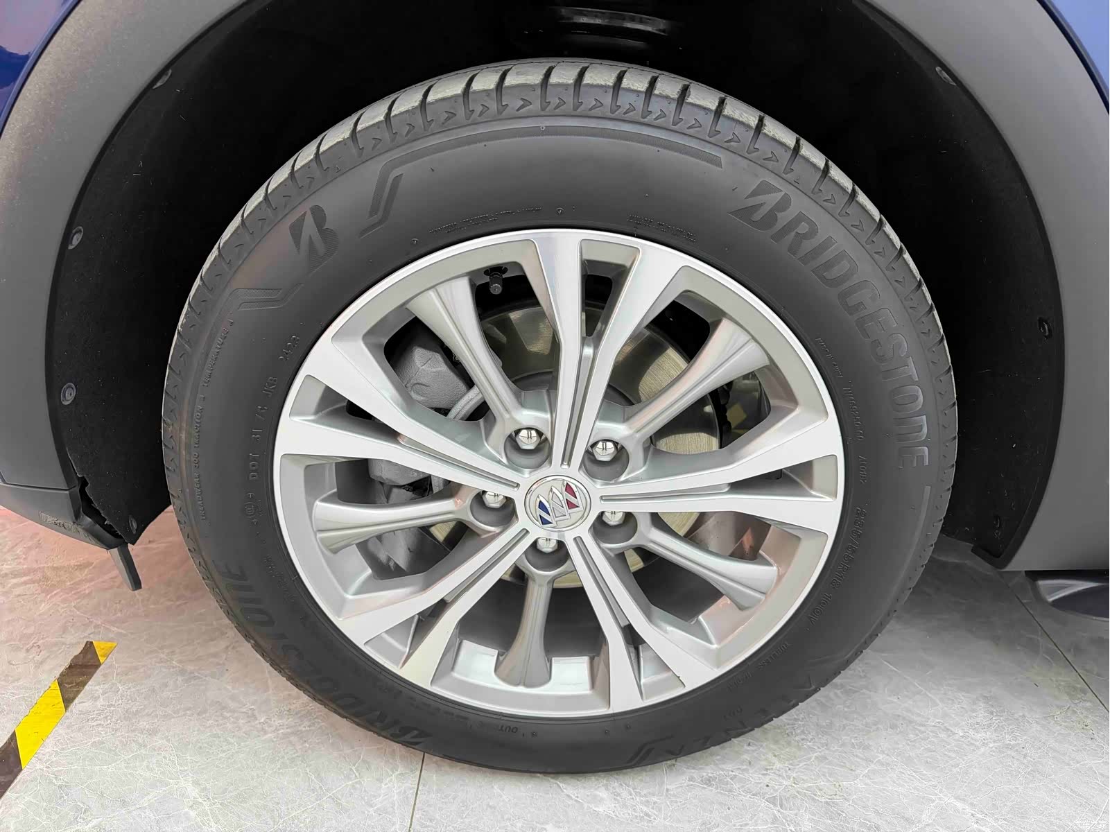 Buick Envision Plus, 2024 8