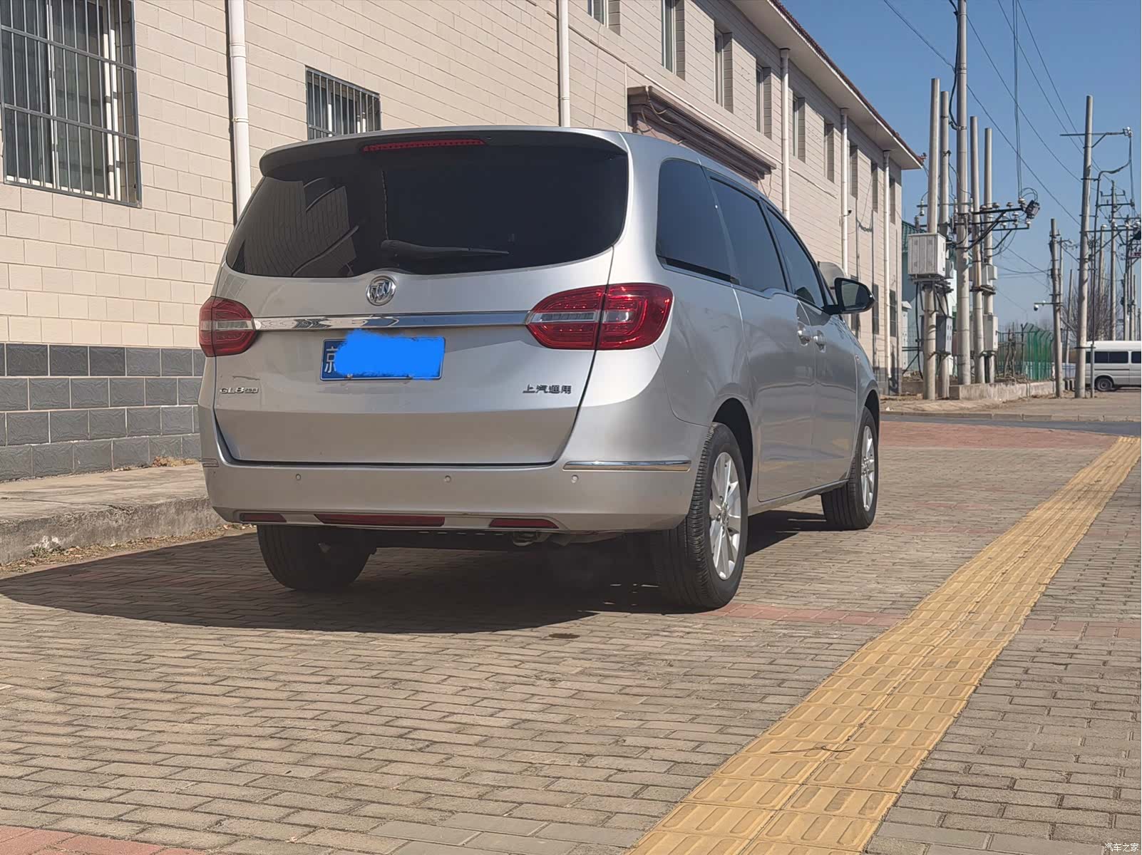Buick GL8, 2018 4