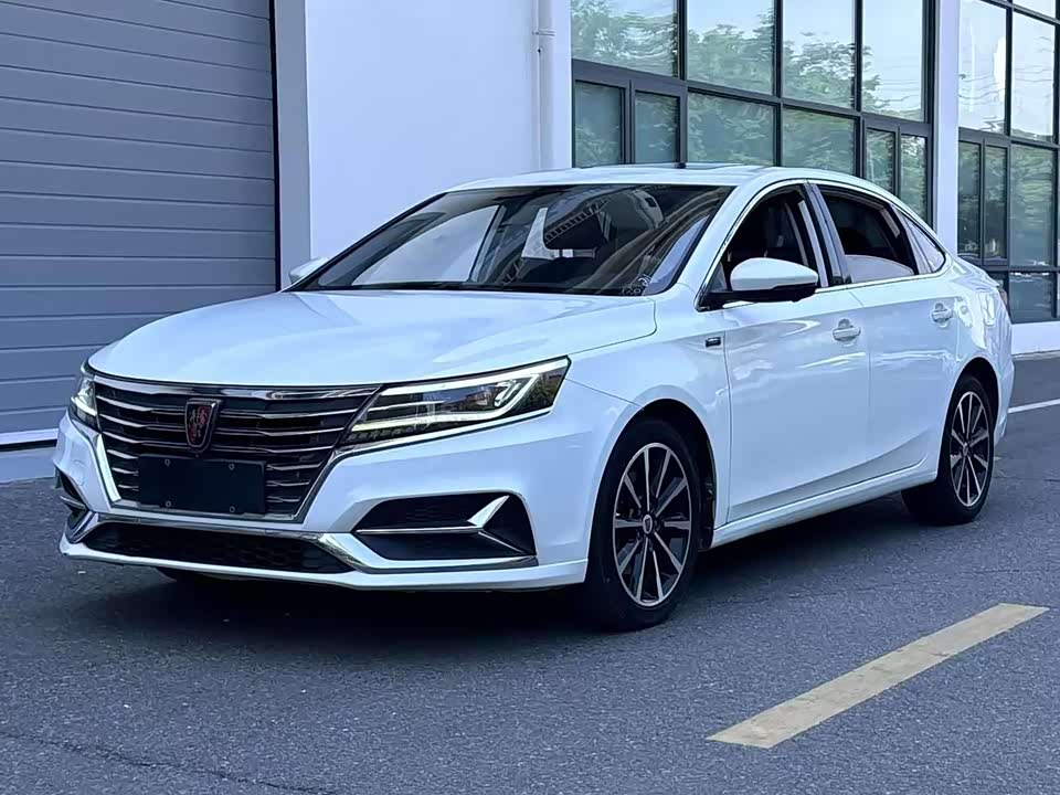 Roewe i6