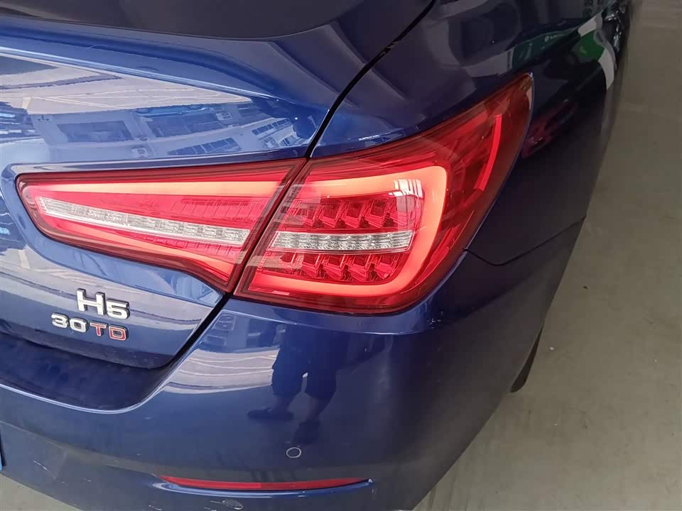 Hongqi H5 Hongqi H5