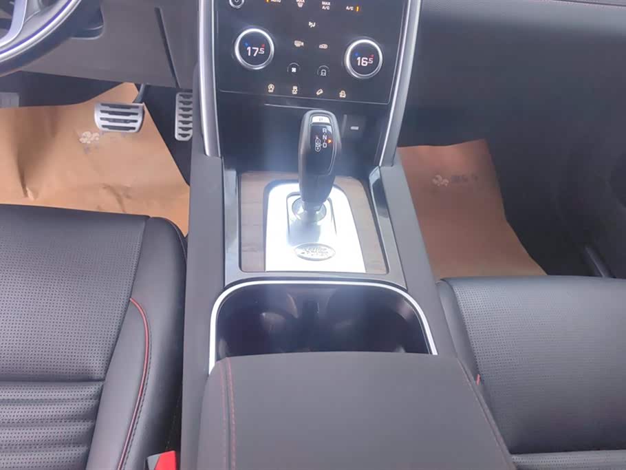 Land Rover Discover sports