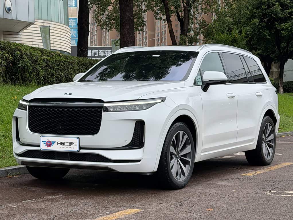 Li Auto ONE
