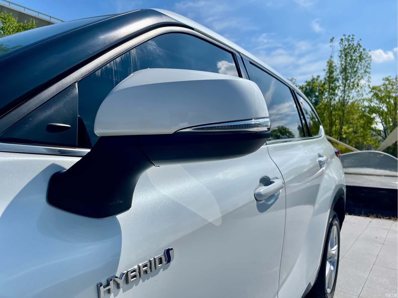 Toyota Highlander, 2022 все фото