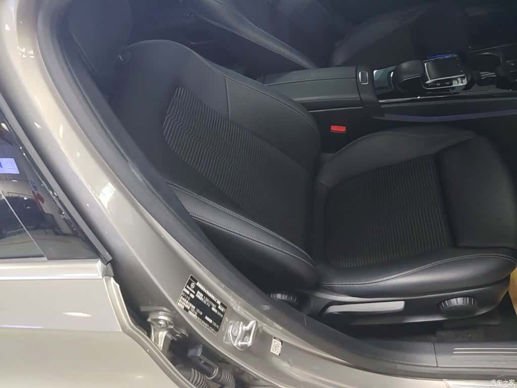 Mercedes-Benz A-Class, 2020 25