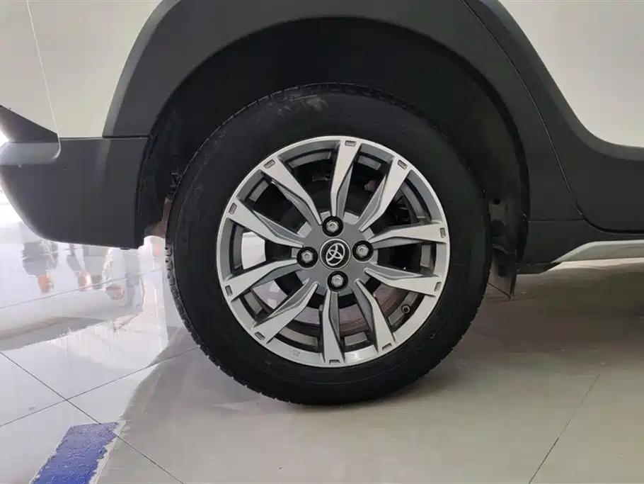 Toyota YARiS L Zhixuan