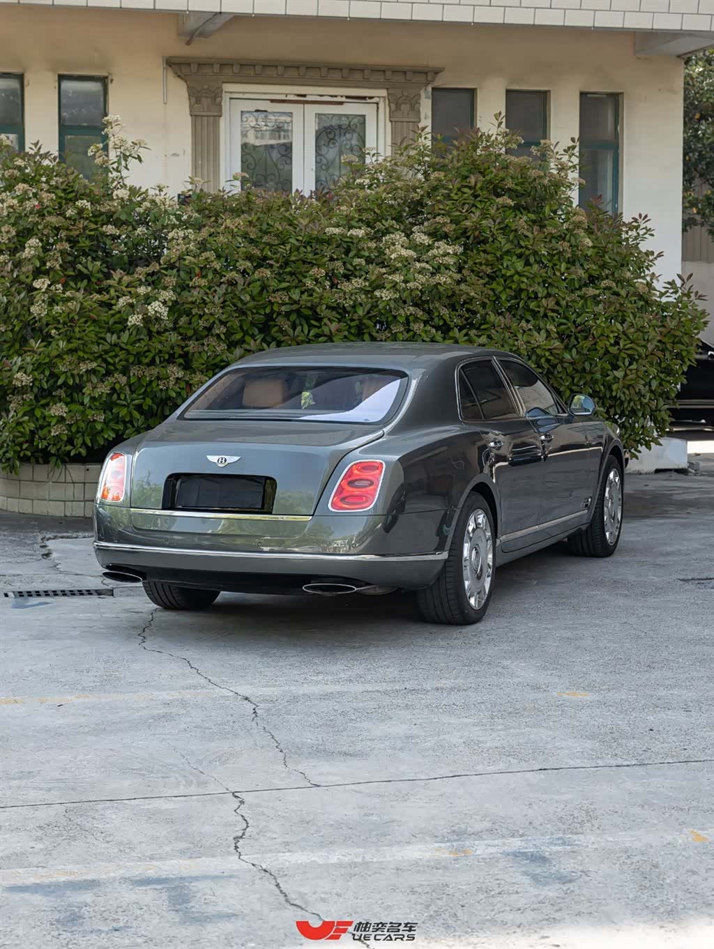 Bentley Mulsanne, 2015 4
