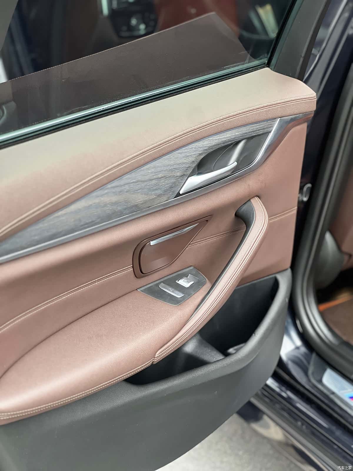 BMW 5 Series, 2021 13