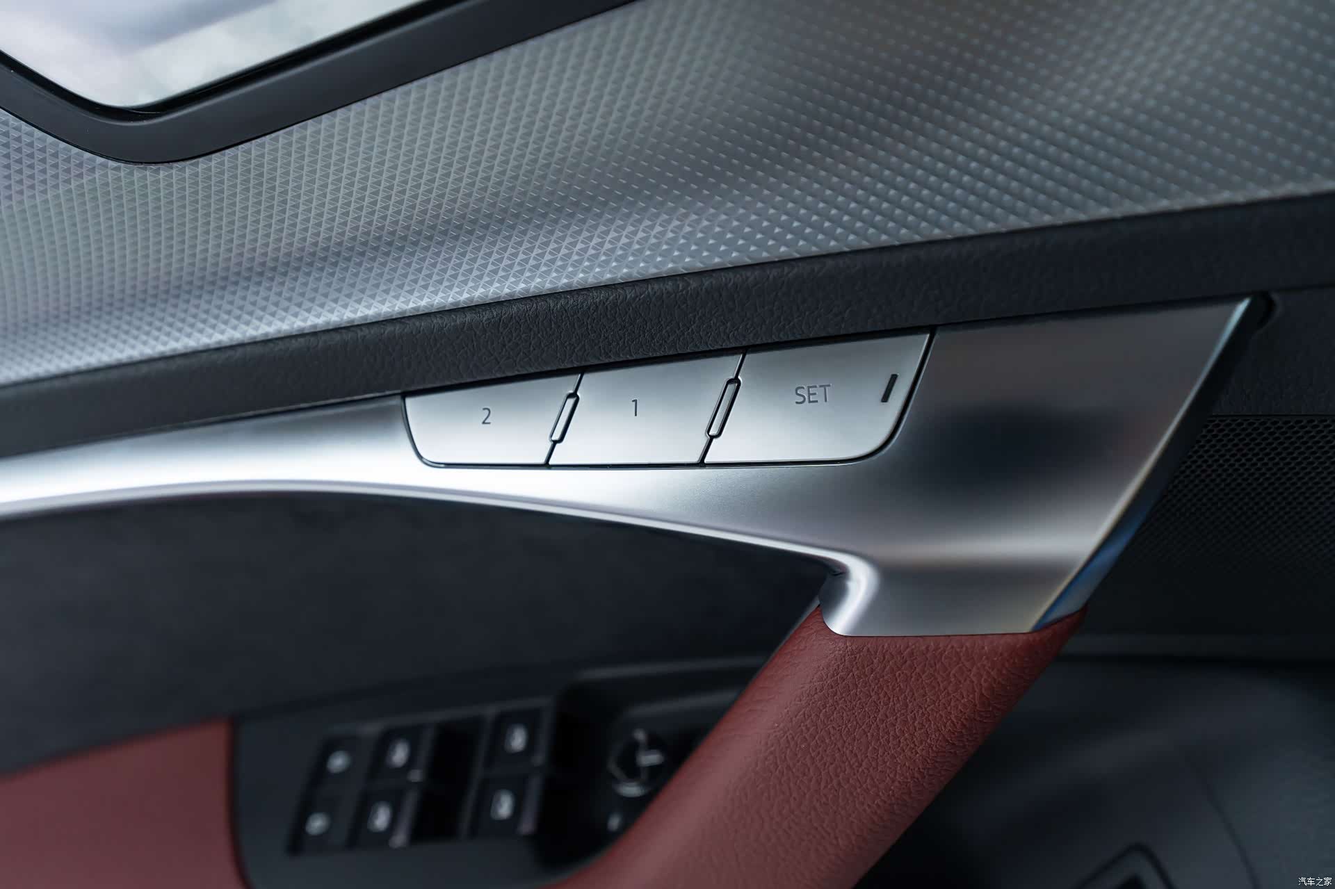 Audi A7L, 2024 14