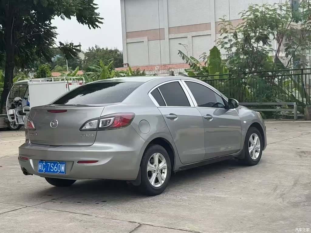 Mazda 3, 2012 6