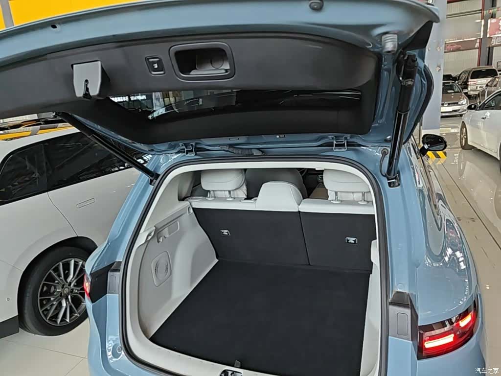 Leapmotor B10, 2025 19