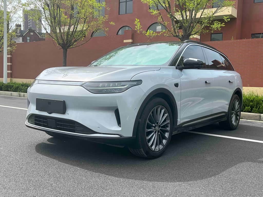 Leapmotor C11