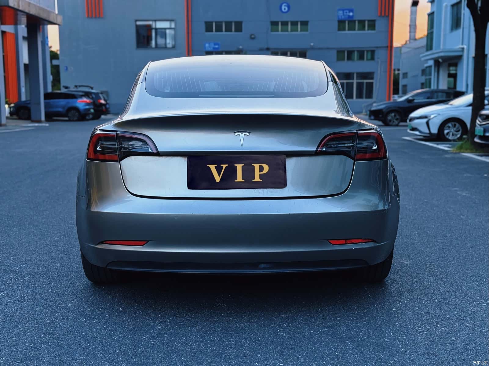 Tesla Model 3, 2020 10