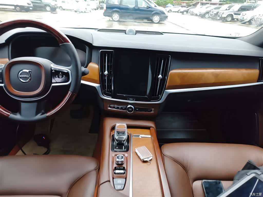 Volvo S90, 2021 13