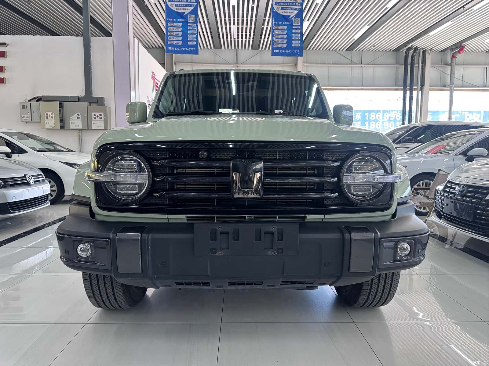 Tank 300, 2023 2