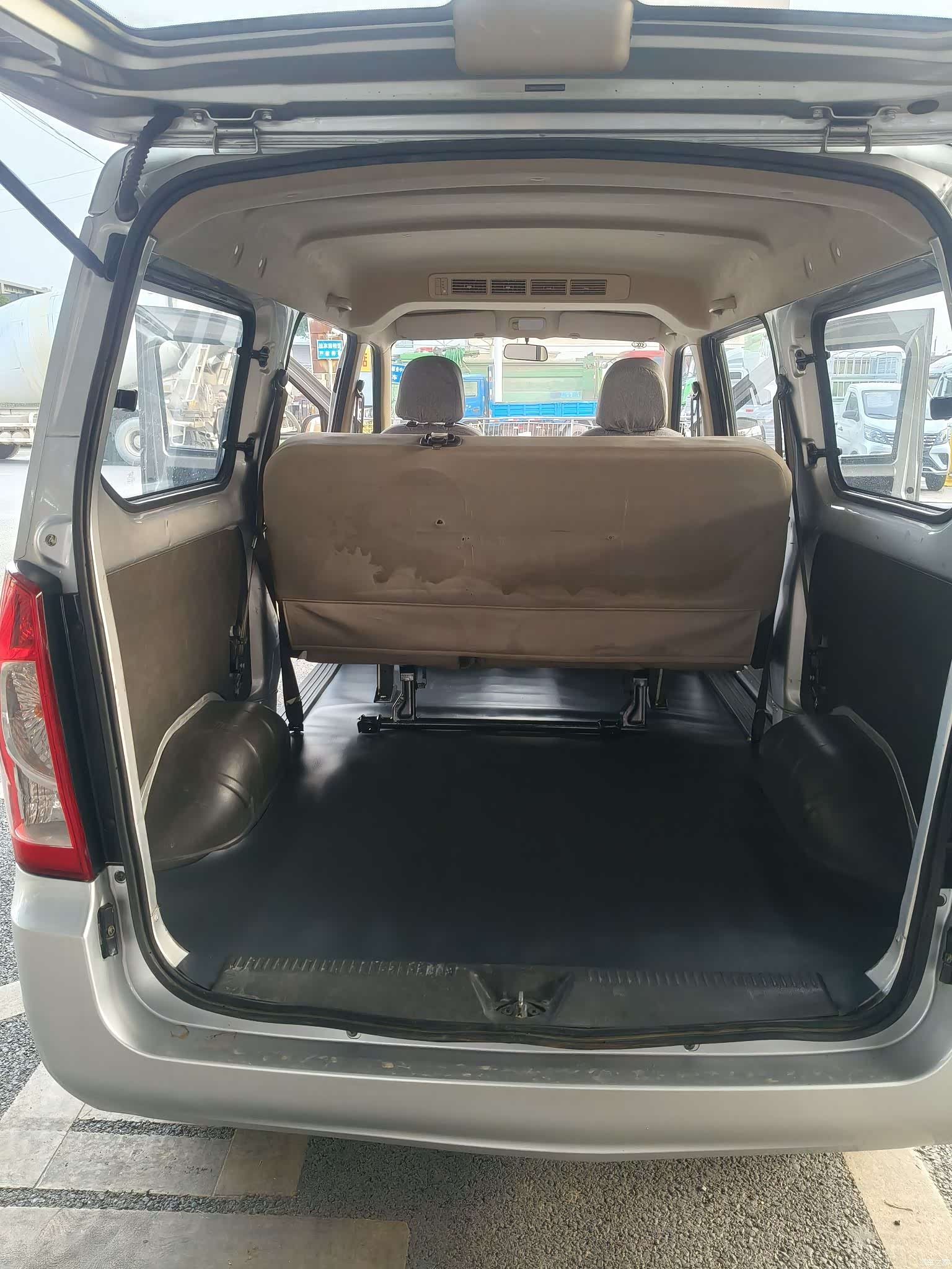 Wuling S, 2021 14