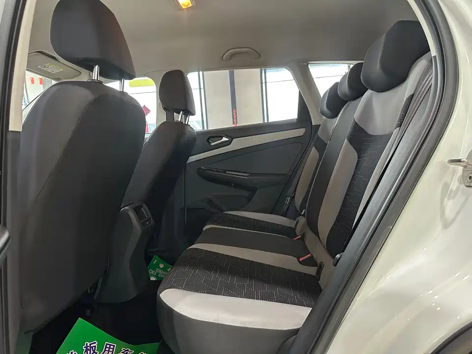 Jetta VS5