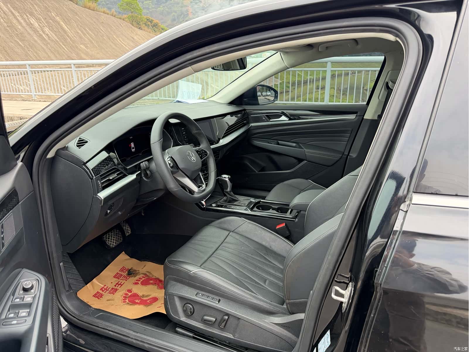 Volkswagen Passat, 2024 4