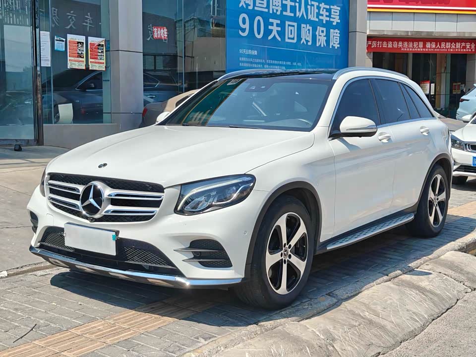 Mercedes-Benz GLC Mercedes-Benz GLC