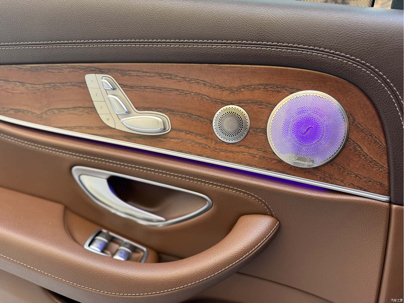Mercedes-Benz E-Class, 2023 12