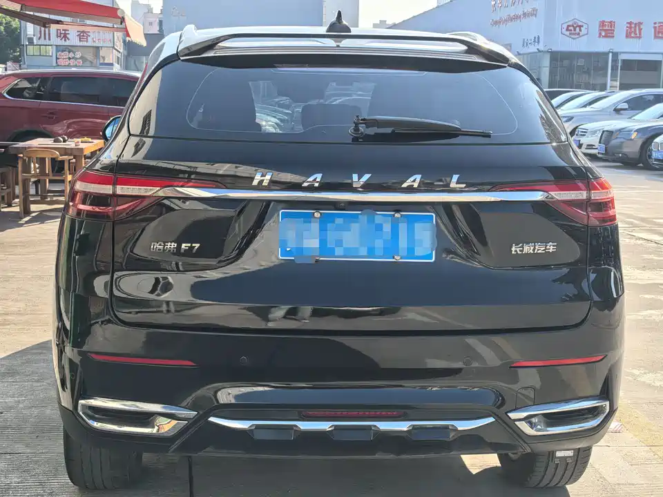 Haval F7