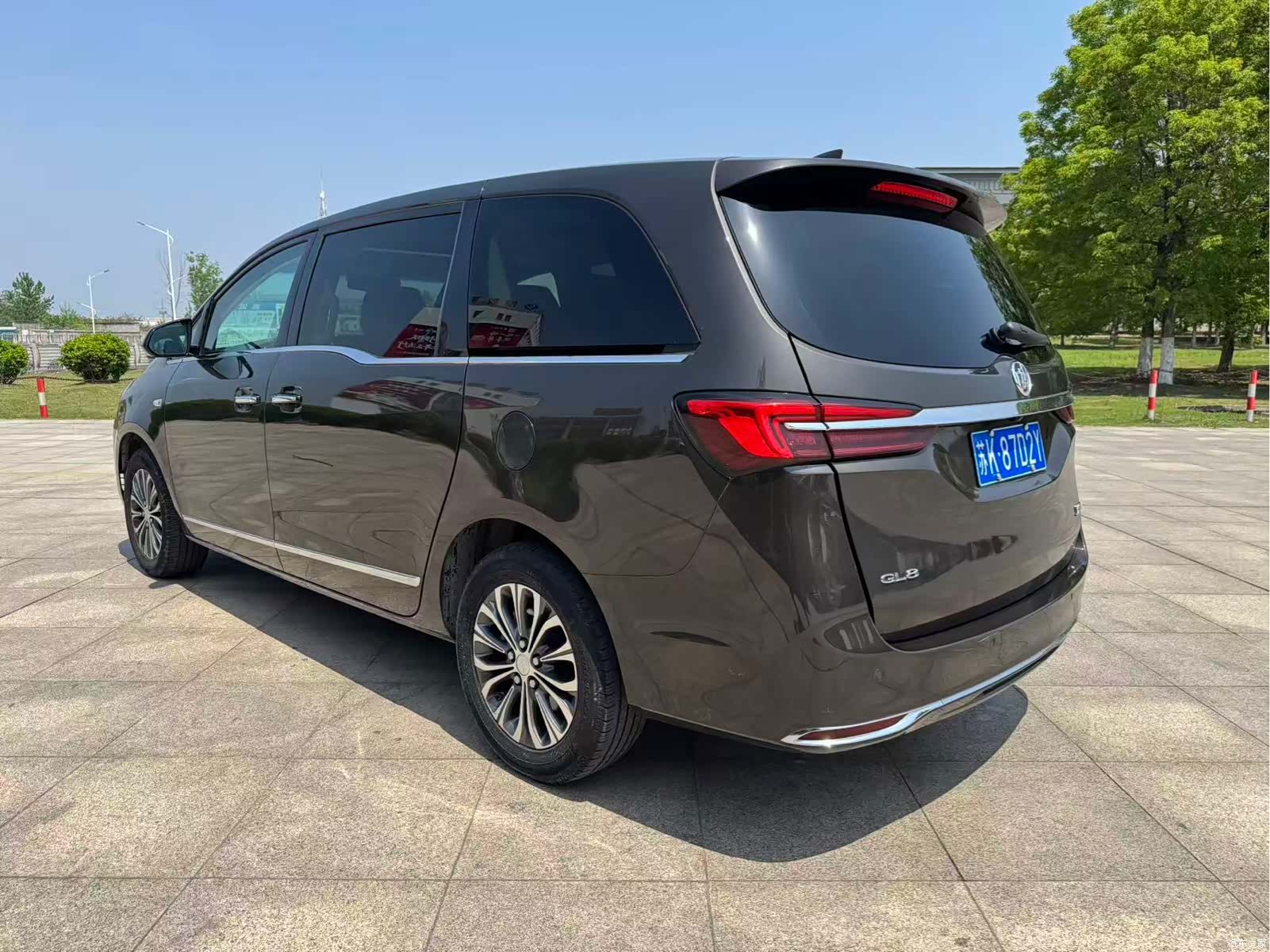 Buick GL8, 2022 8