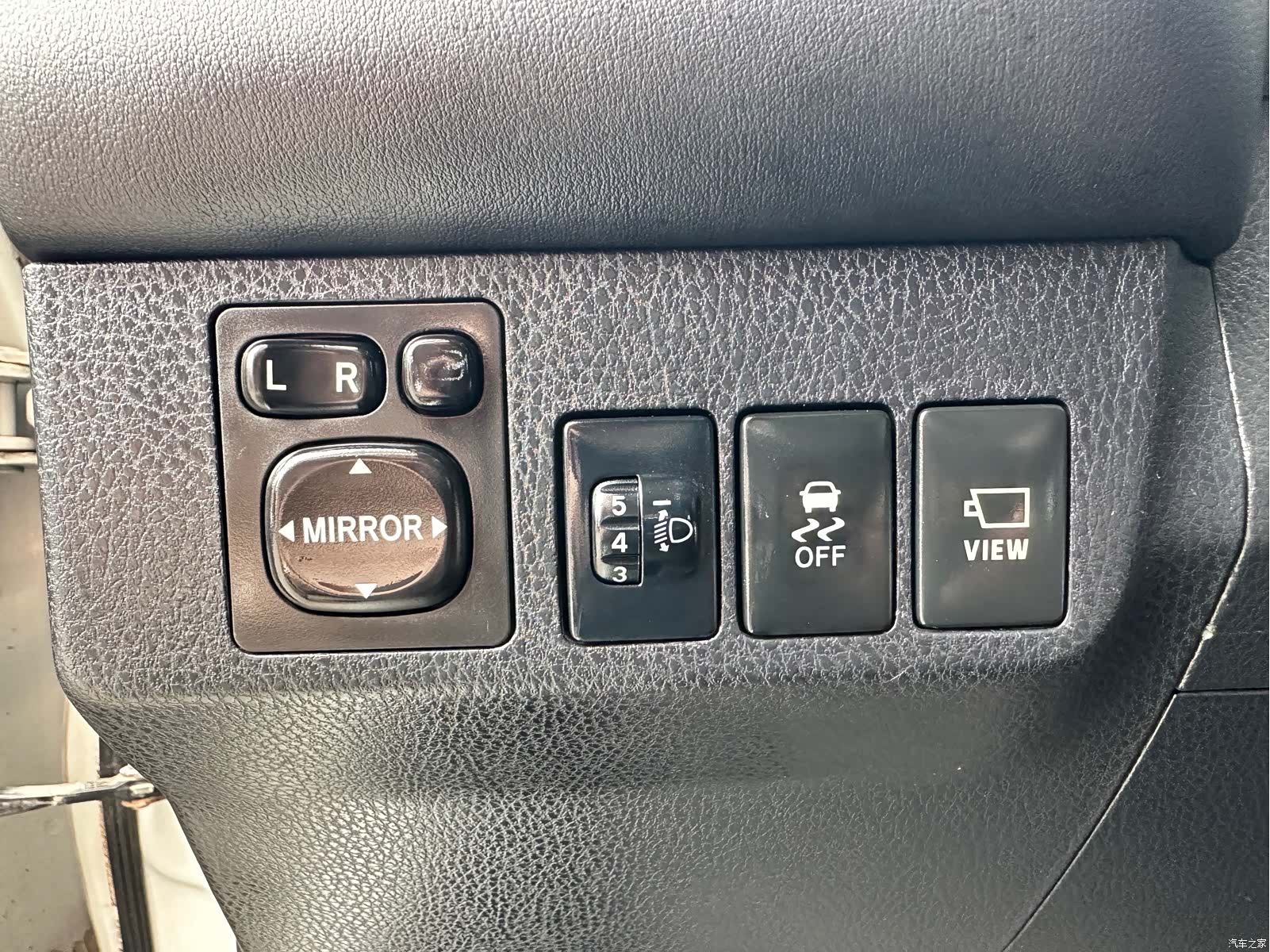 Toyota RAV4, 2017 17