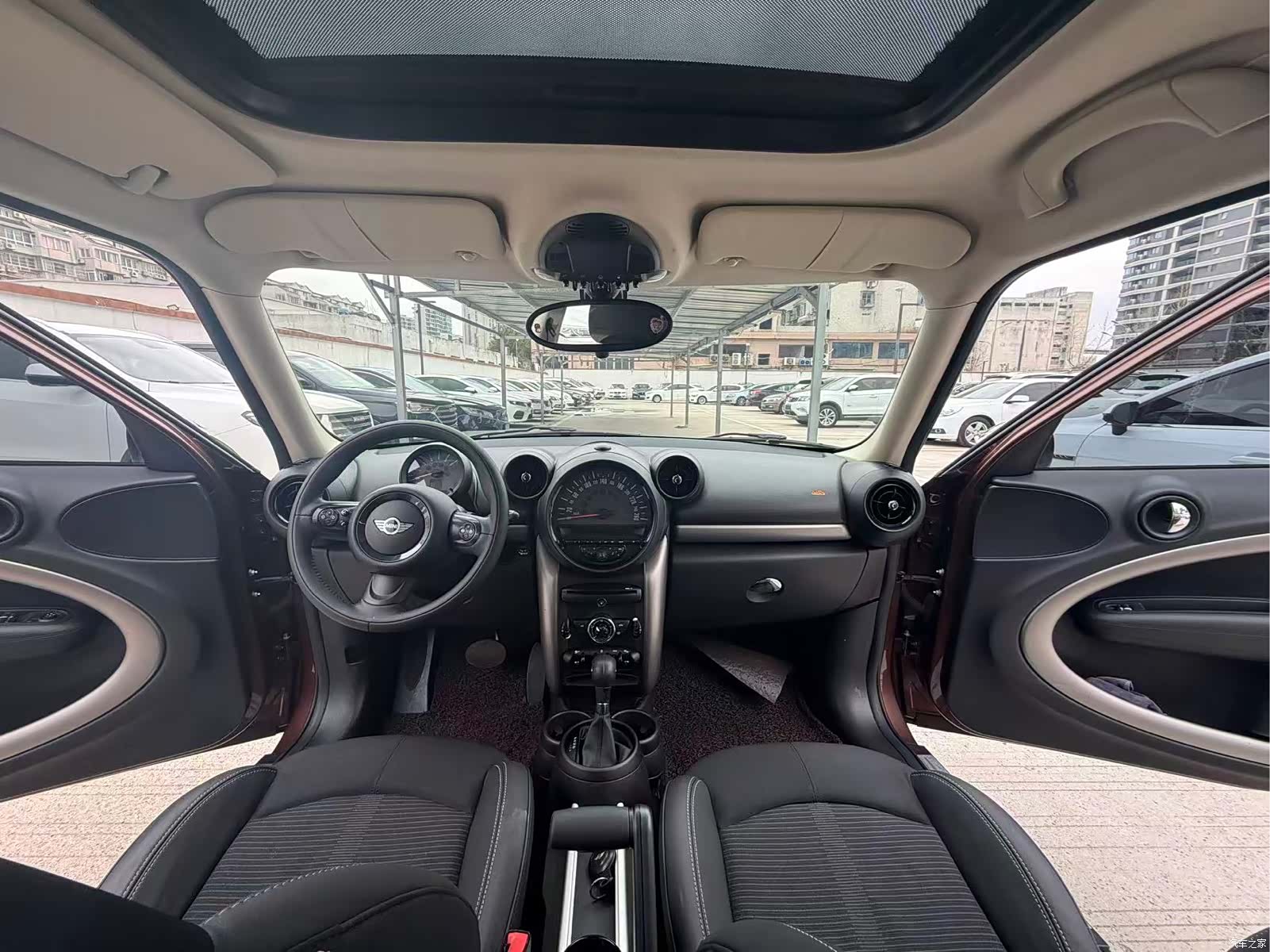 Mini Countryman, 2015 9