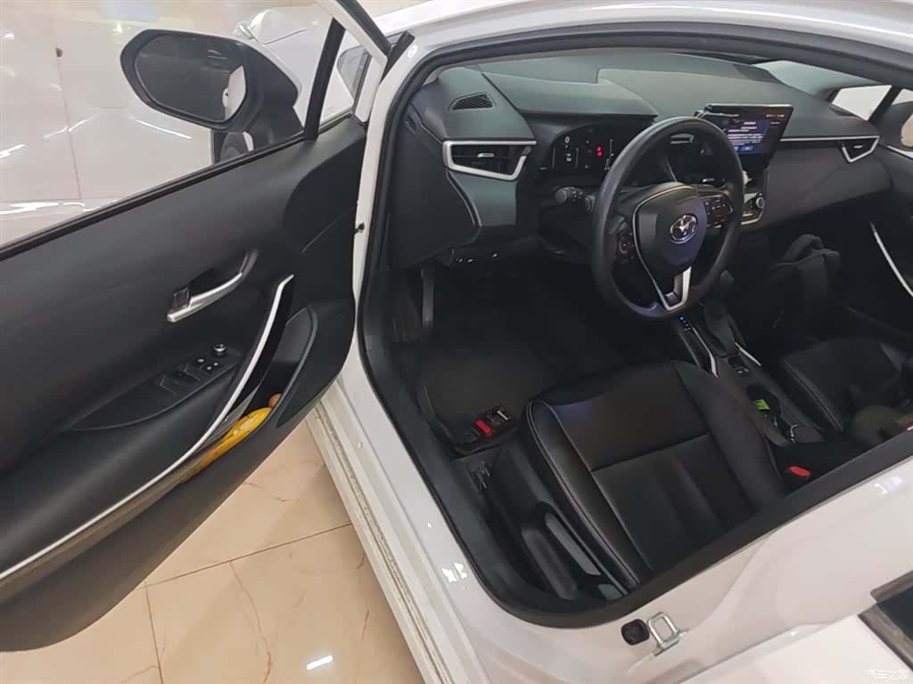 Toyota Corolla, 2023 16