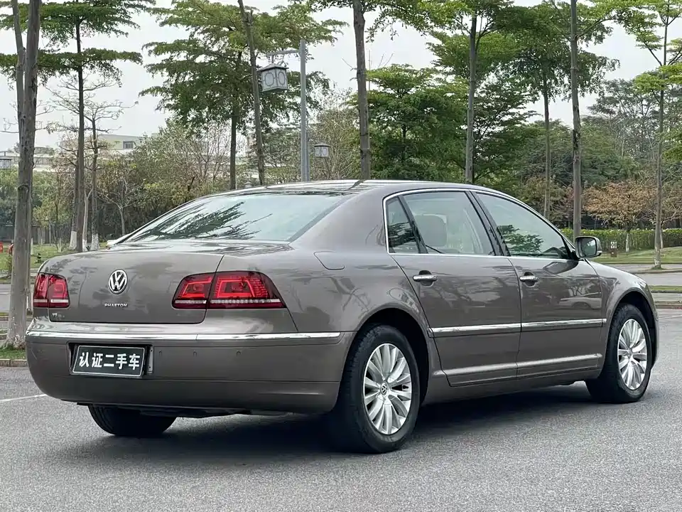 Volkswagen Phaeton