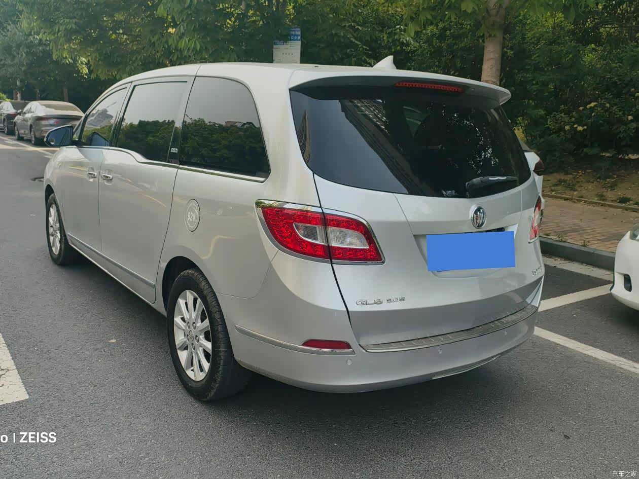 Buick GL8, 2013 6